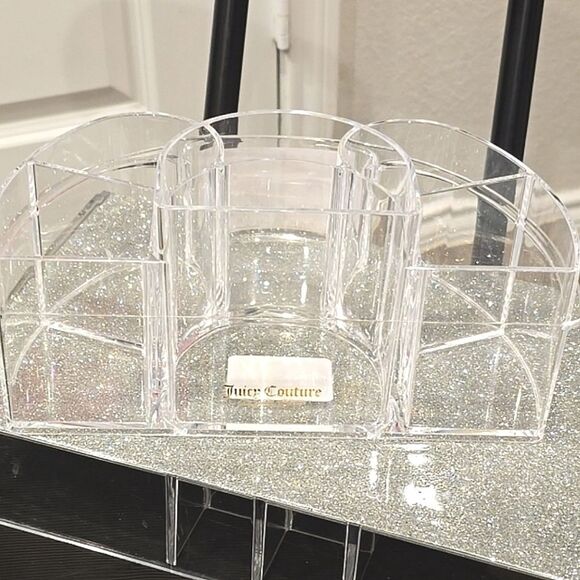 Juicy Couture Acrylic 6-Section Cosmetic Organizer - Picture 9 of 10